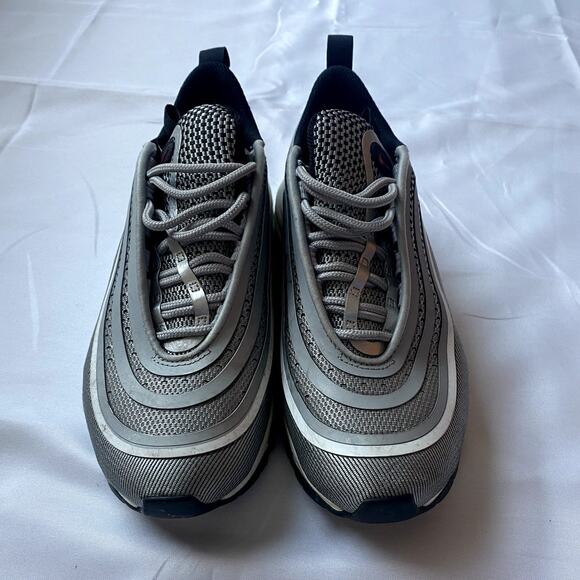Nike Air max 97 Silver Bullet OG GS Size 5Y - Picture 3 of 9